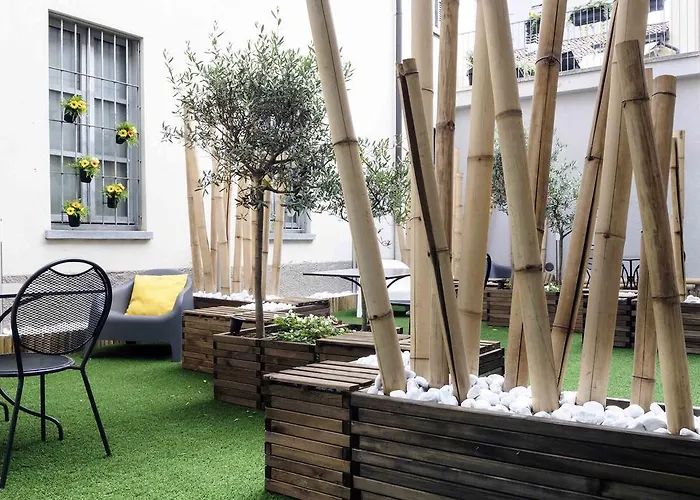 아파트 코모로프트