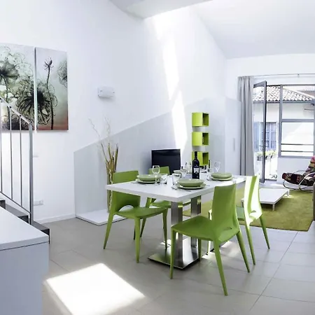 Comoloft Apartment Como